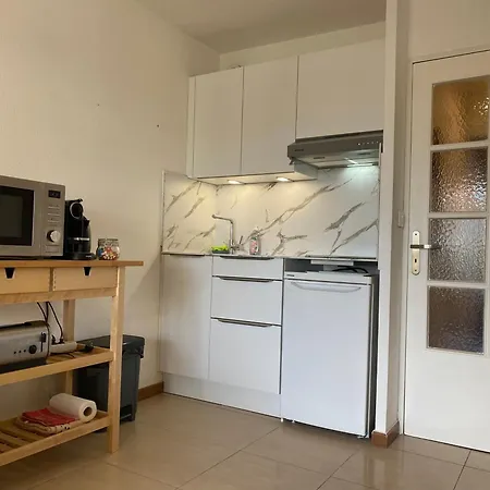 Studio 3 Etoiles Apercu Mer Clim Parking Prive Sainte-Maxime