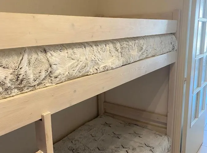 Studio 3 Etoiles Apercu Mer Clim Parking Prive * Sainte-Maxime