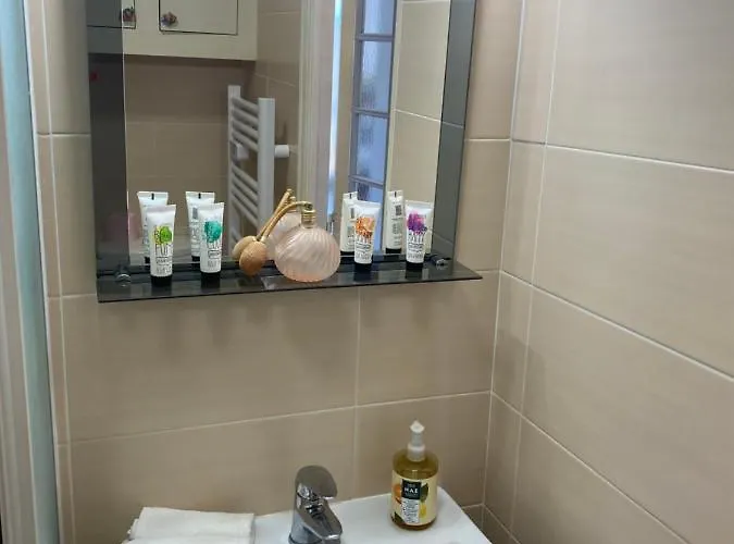 Studio 3 Etoiles Apercu Mer Clim Parking Prive Apartman Sainte-Maxime